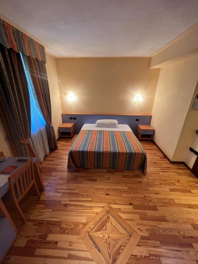 Hotel Ristorante Del Peso San Michele Mondovi Bagian luar foto