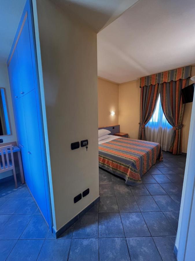 Hotel Ristorante Del Peso San Michele Mondovi Bagian luar foto
